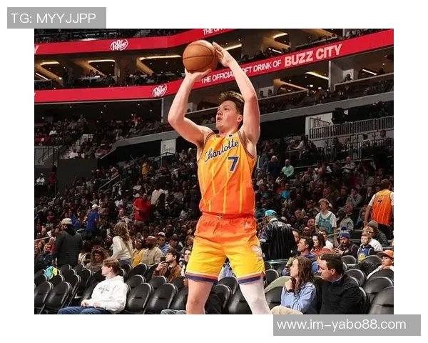 考辛斯盛赞新秀克尼佩尔或将超越库里投篮纪录成就